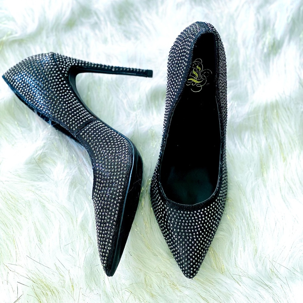 Black/Rhinestone Shoe